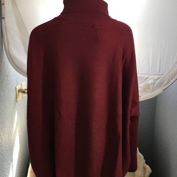 Joseph A Turtleneck  Soft. Oversized Sweater NWT - Picture 7 of 7